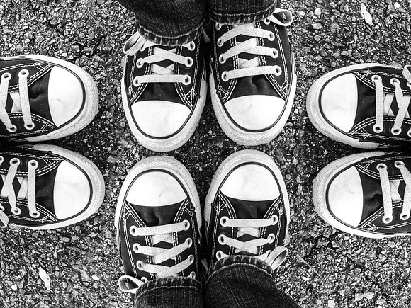 Kicks